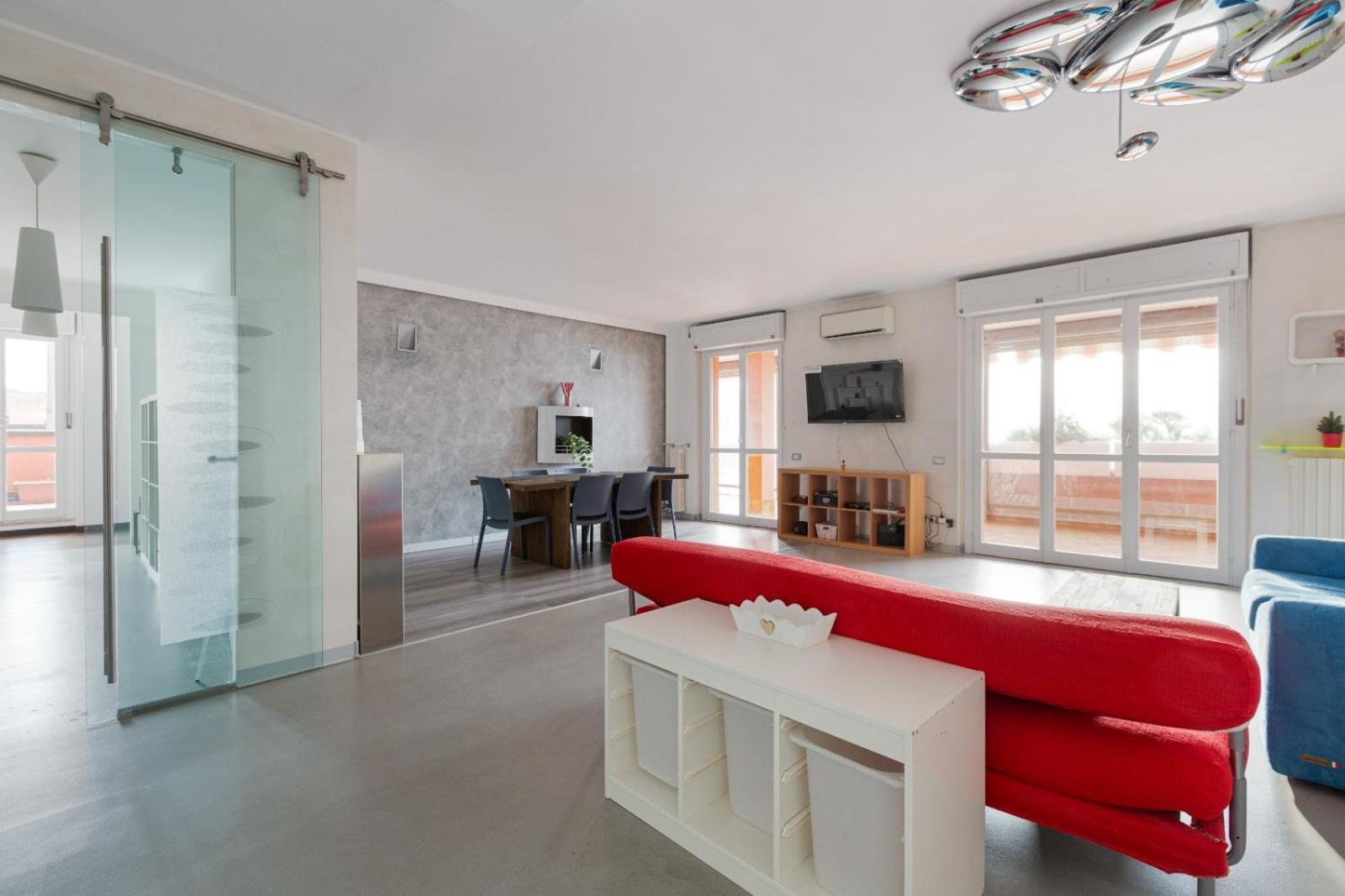 Bright With Balcony And Terrace Appartement Milan