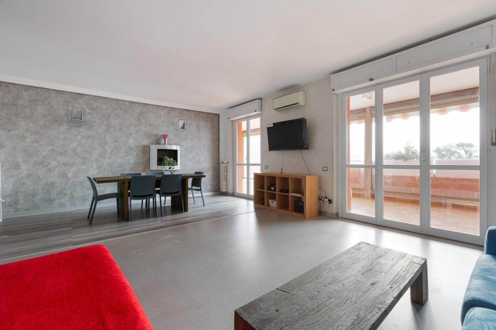 Appartement Bright With Balcony And Terrace